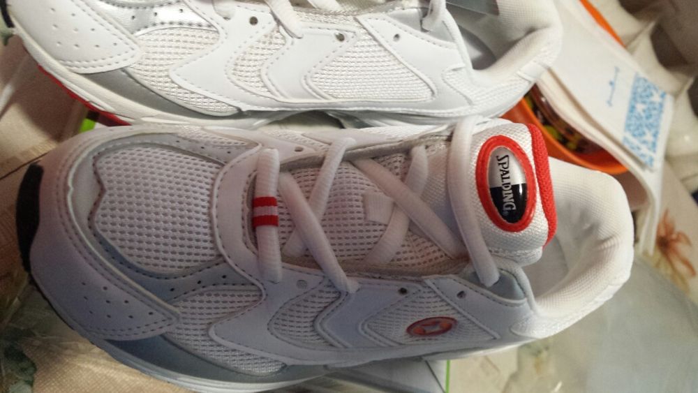 Spalding маратонки 36