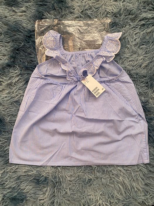 Лот: Ново блуза H&M, нова пола H&M, клин Zara, рокля H&M, тениска Zara.