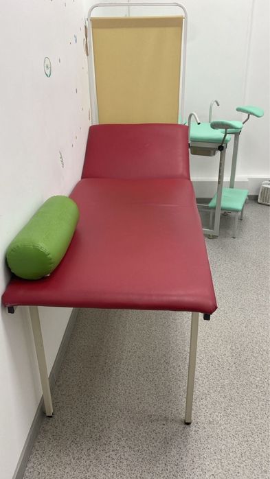 Кушетка медицинская