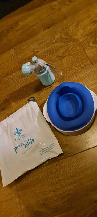 Olița portabilă Potette Plus 2 in 1 + liner din silicon reutilizabil