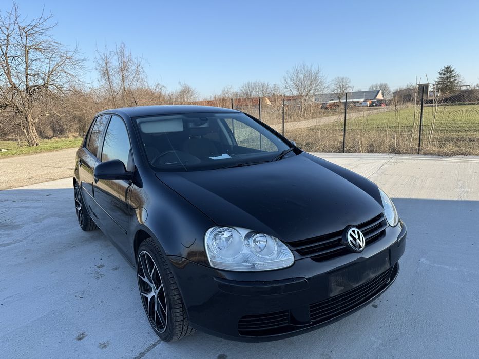 VW Golf 5 1.6FSI на части