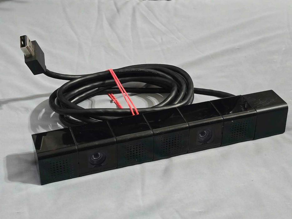 Camera PS4 Sony PlayStation 4 1280 x 800 pixeli la 60 fps (Model CUH-ZEY1)