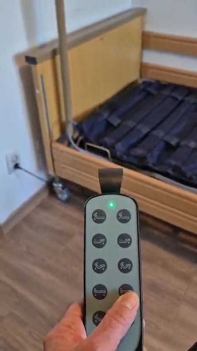 Pat Electric pentru uz Sanitar + saltea antiescare