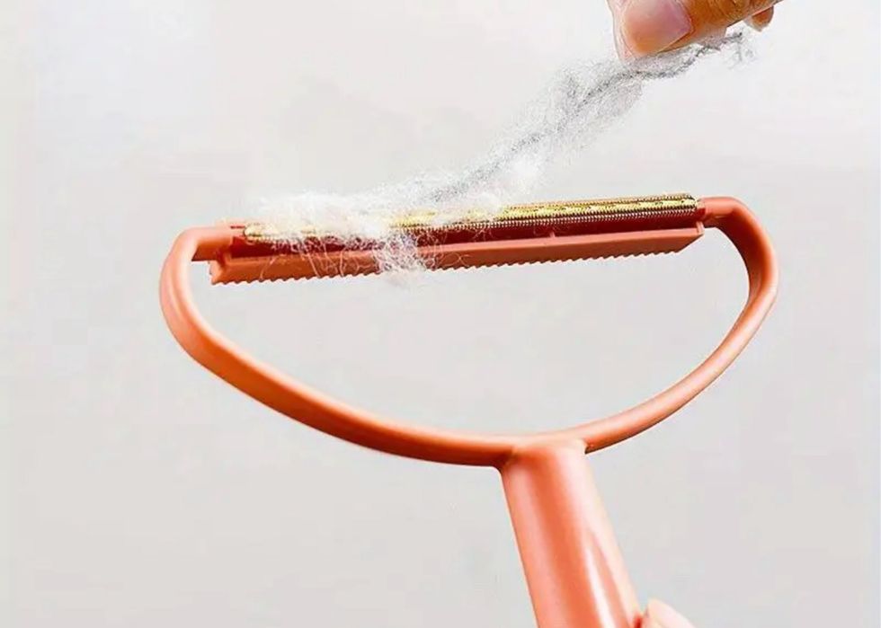 Dispozitiv portabil pentru curatare