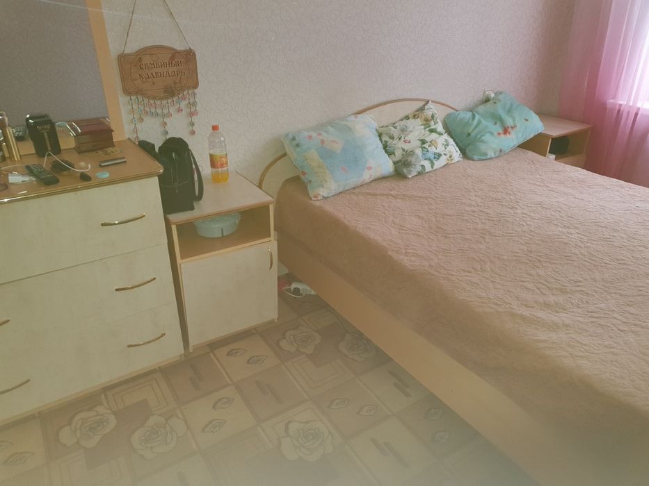 Спальный гарнитур