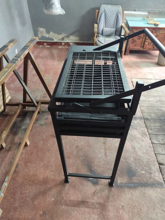 Мангал сатылады.