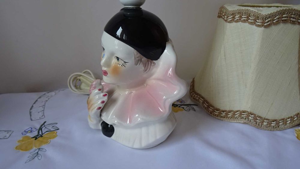 Арлекин настолна лампа - Винтидж дизайн