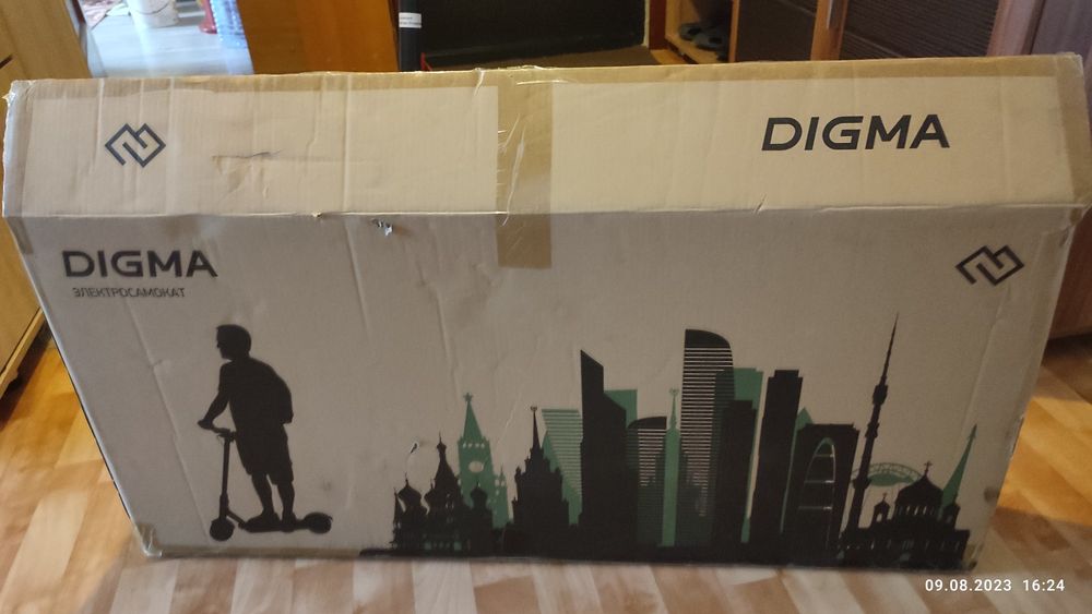 Продам электросамокат Digma