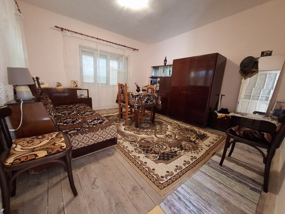 Casă de vânzare, Cuța, Satu Mare