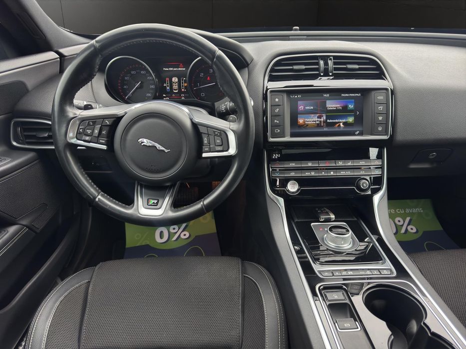 Jaguar XE - Rate fara avans! Garantie! Km. certificati!