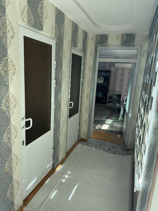 Uchastka sotiladi archa koʻcha oʻptimni orqasida