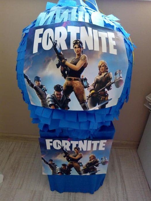 Огромна пинята само за 12лв+подарък маска и конфети,изпращам веднага