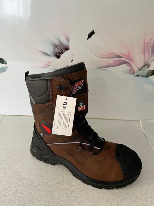 Спец обувь red wings