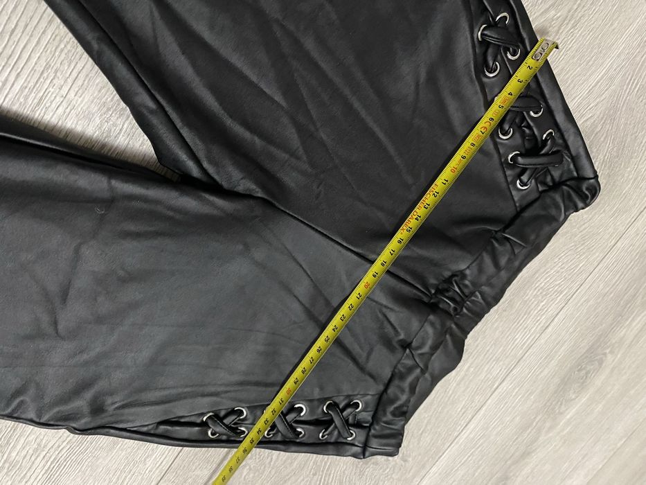 Pantaloni imitatie piele 12-14 ani