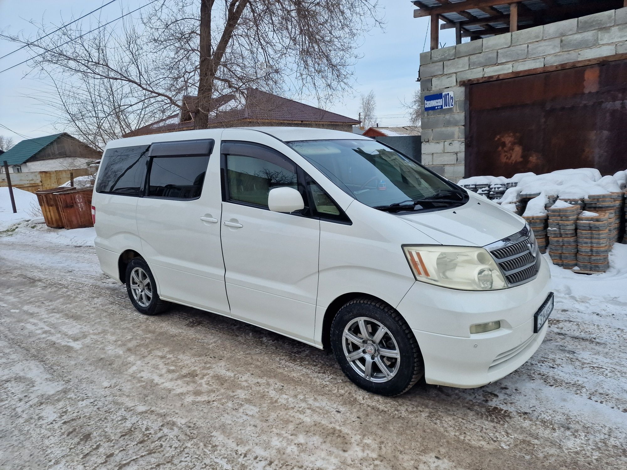 Toyota Alphard цена: купить Тойота Alphard новые и бу. Продажа авто с фото  на OLX Казахстан