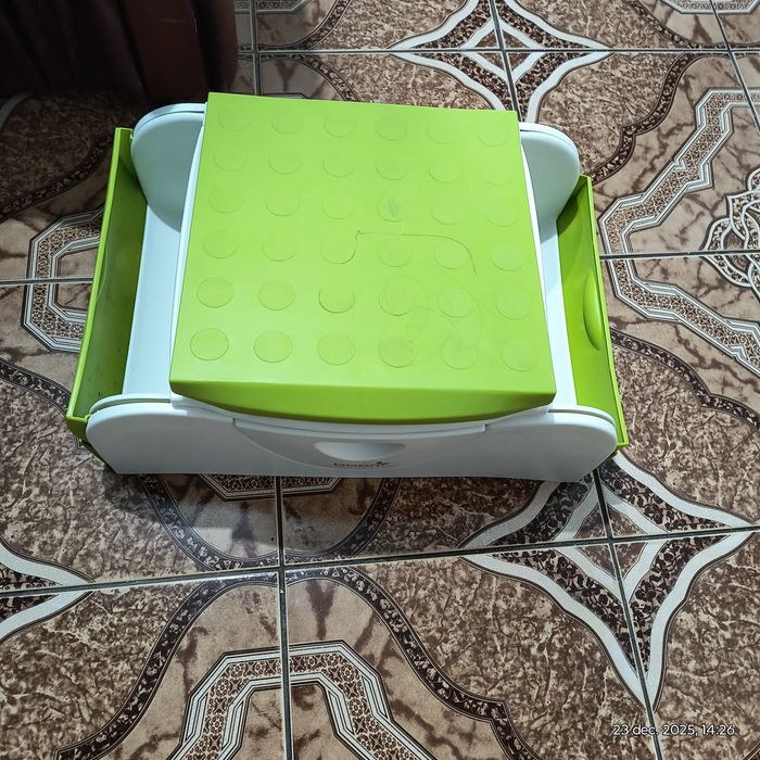 Oliță comodă de vânzare!