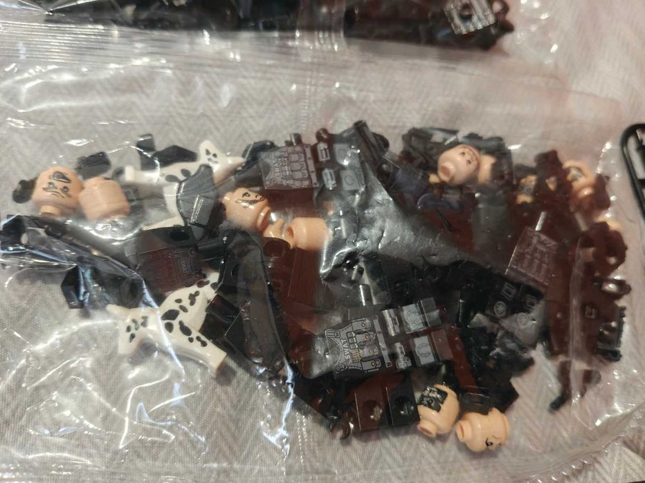 Set 12 figurine tip Lego SWATT team cu accesorii