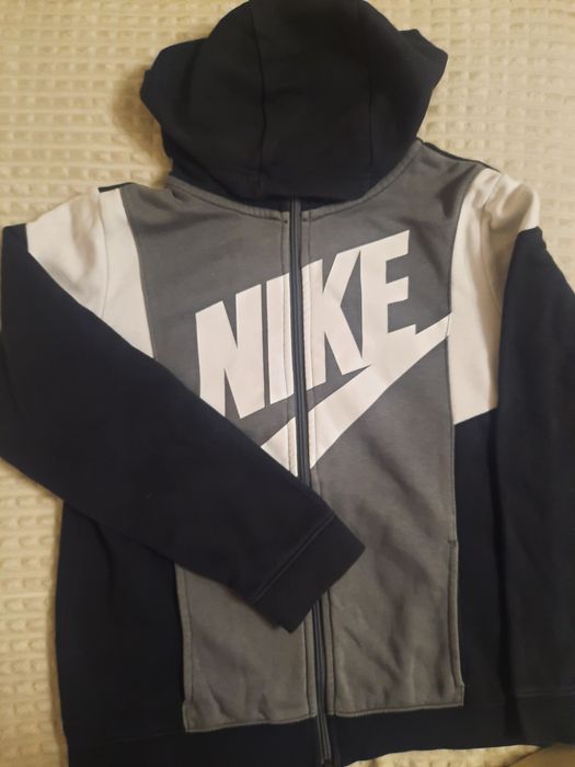 Детски суитчъри Найк