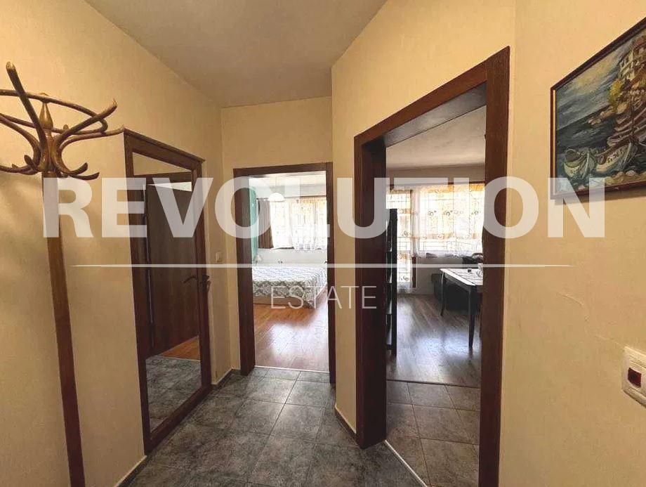 Дава се под наем Двустаен апартамент в Варна, Окръжна болница - 52 кв.м за 468.69 € - Снимка #4