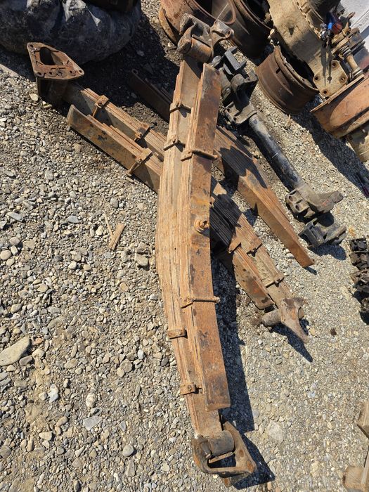 Arcuri spate fata saviem Sr Dac