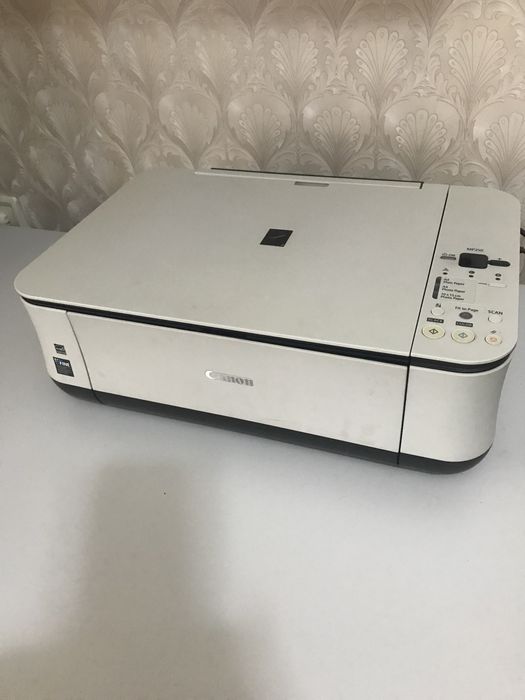 Canon. Принтер. 3 в 1 .