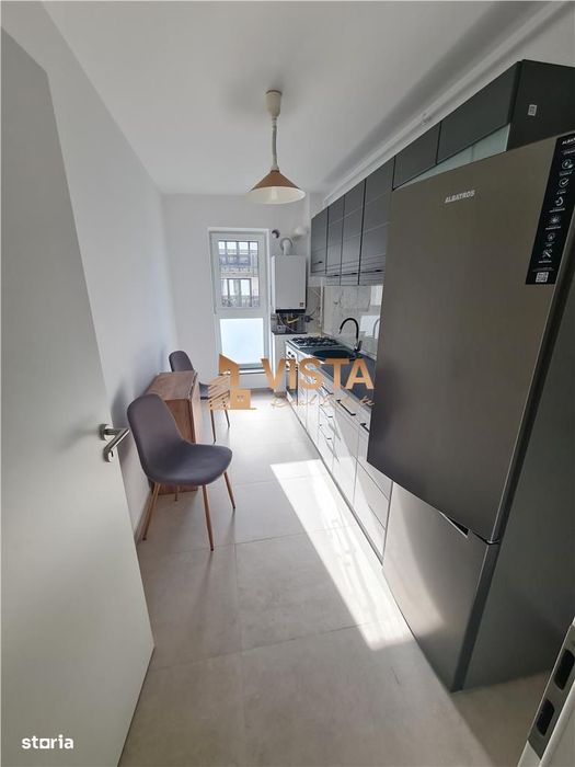 Apartament 2 camere, zona Tractorul-Qualis