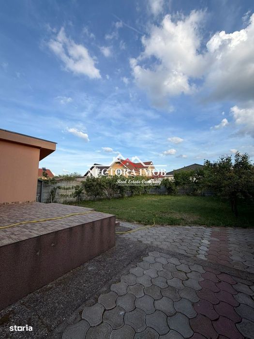NECTORA IMOB-Casa 4 camere, 2 bai, 177 mp, P+M, 500 mp teren, Osorhei