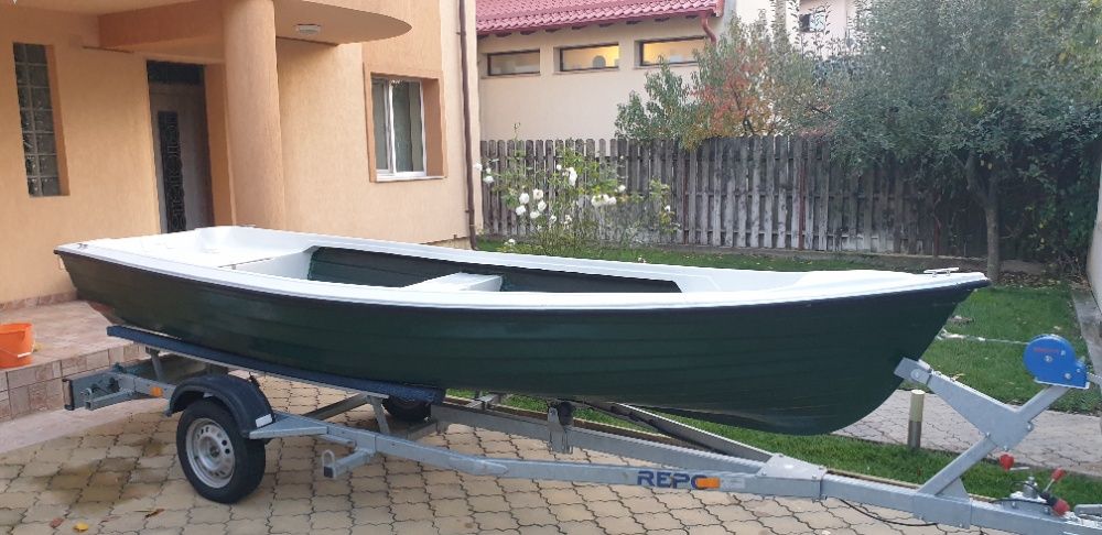 Barci noi de pescuit si agrement model Delta 500, productie 2025