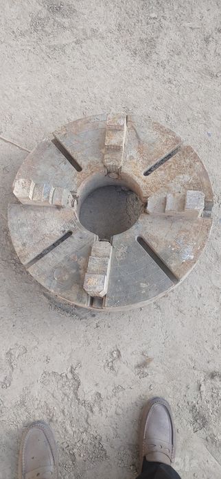 Токарный патрон кулачок 4та