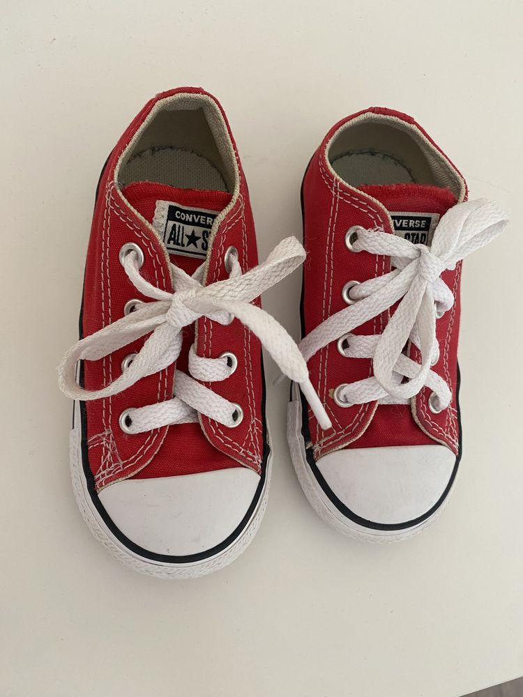 Converse sale marimea 23