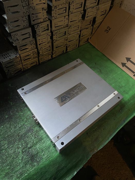ESX SX-460 (USA)- КАЧЕСТВЕН! и мощен! 4 канален авто усилвател за кола