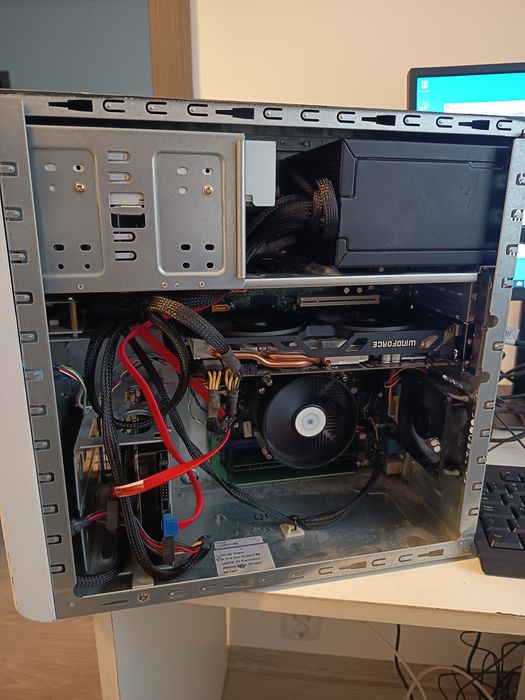 Placa video gtx 960/rx 470 2/4 GB DDR5