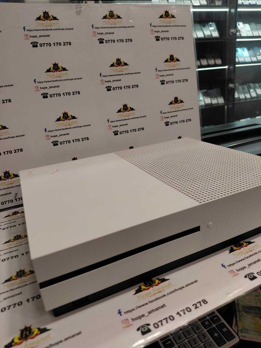 Hope Amanet P13 - Xbox One S