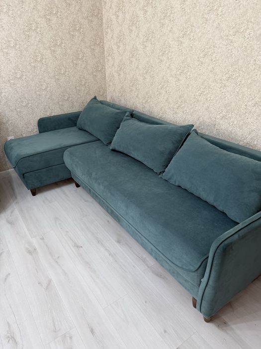 Угловой диван-кровать