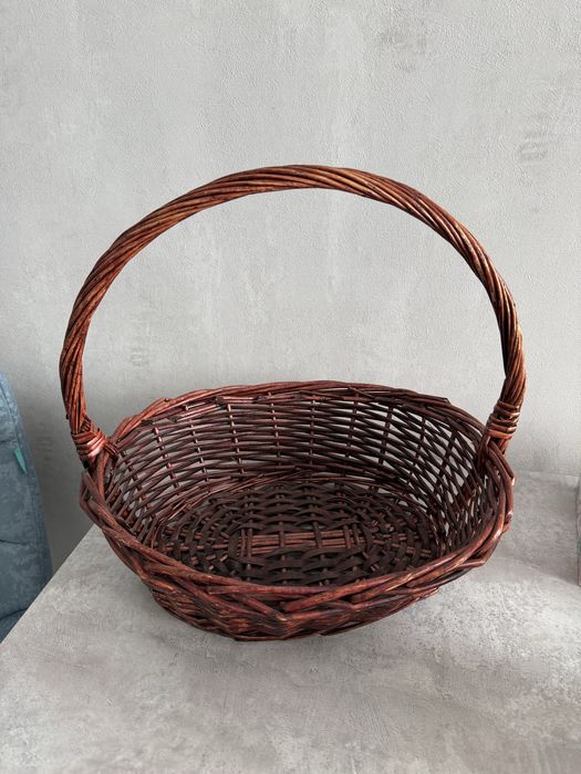 Корзина плетеная