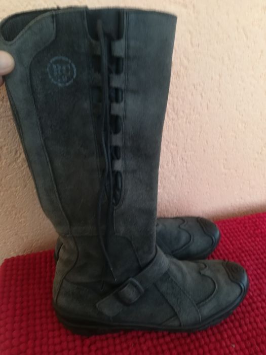 Cizme piele întoarsă nr 38 dama District