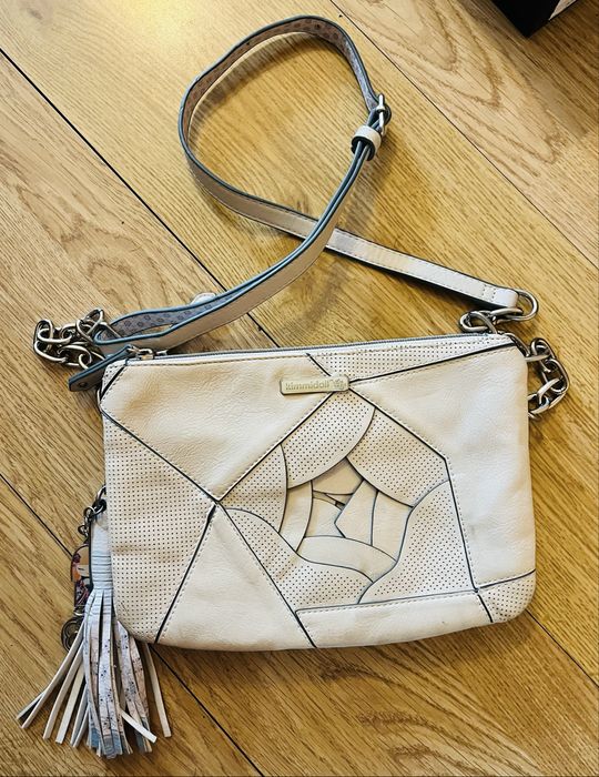 Различни модели дамски чанти