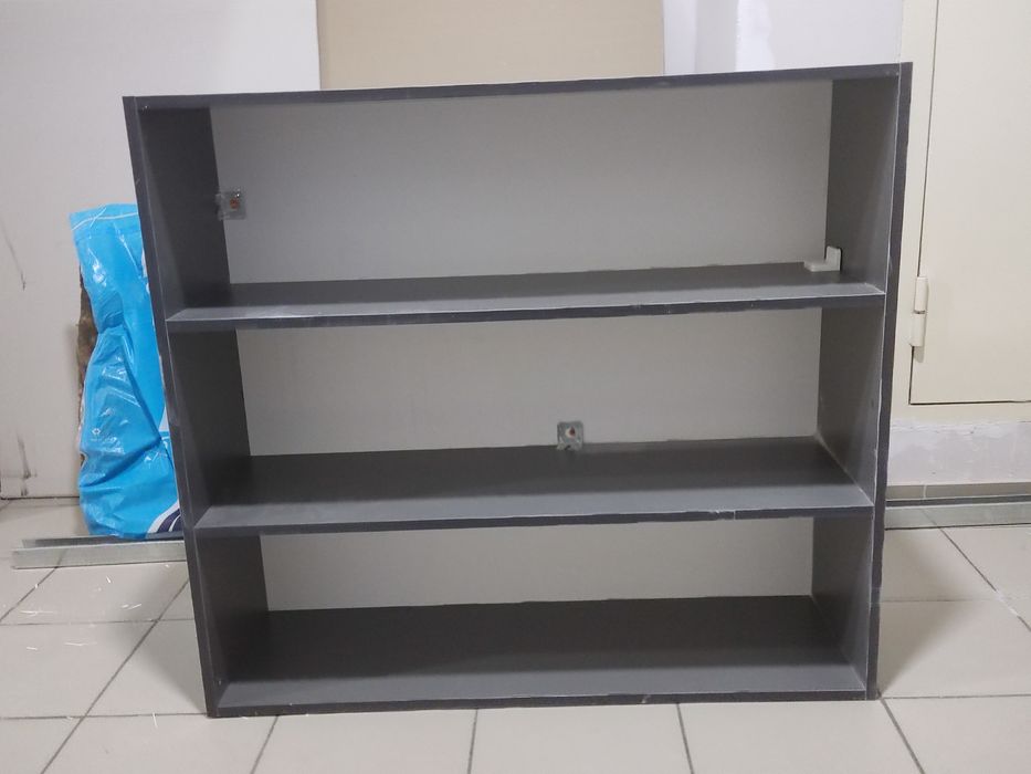 Навесной стеллаж, тумбочка