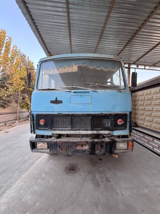 Narxi kelishtirib beriladi