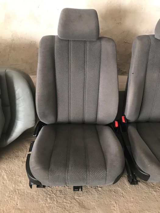 Сидения перед велюр на BMW e34