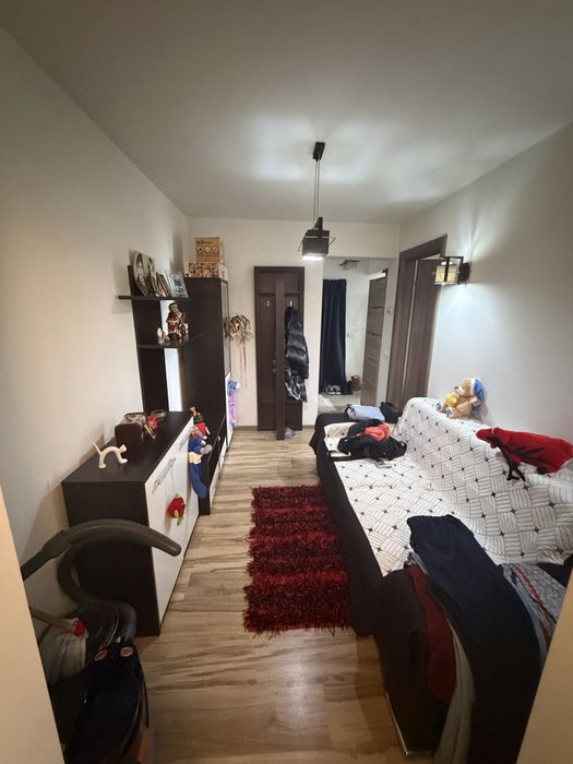 Vand Apartament 2 camere zona HCC scoala 7