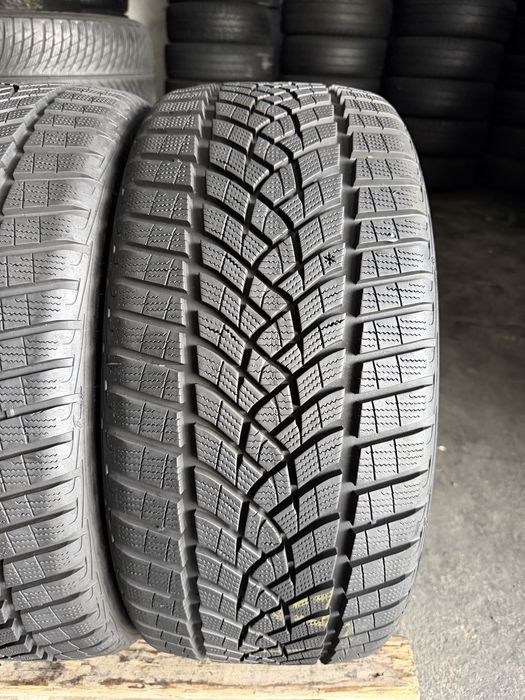 2 anvelope iarna ca NOI 235/35/20 , GoodYear , DOT 2023 , 7.8 mm