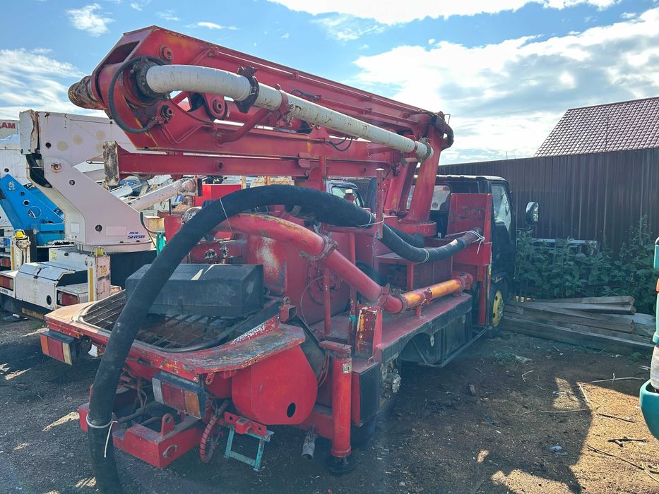 Автобетононасос Isuzu