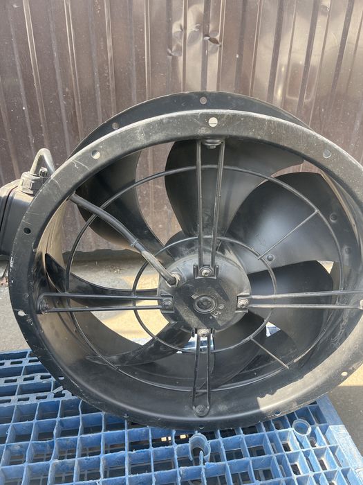 Вентилятор осевой 500 мм