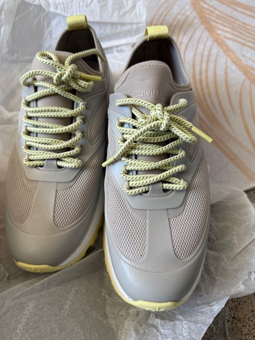 Маратонки на Calvin Klein