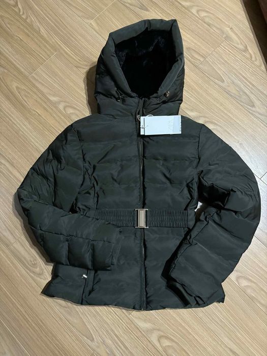 Geaca ZARA impermeabila