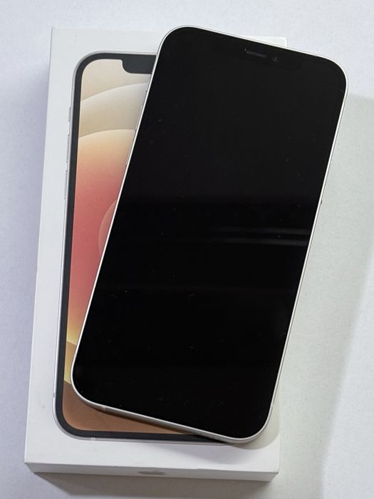 iPhone 12 бял 92% battery