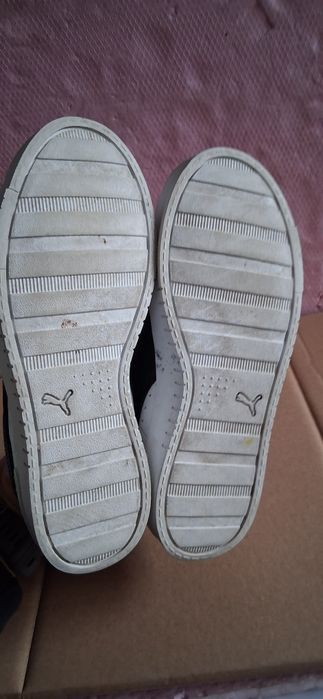 Adidasi din piele Puma mărimea 38