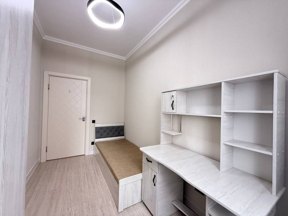 Продается 2в3 ком квартира, ЖК Assalom Sohil, ор-р: ул. Бадахшон, 65м²