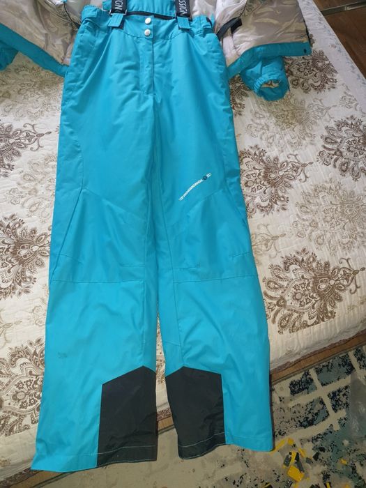 Продам лыжный костюм размер М